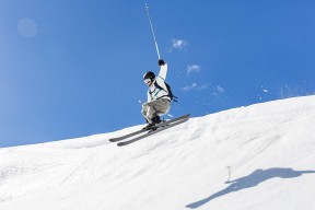 中国男篮提升阵容深度增强比赛应变能力，男篮中国队阵容