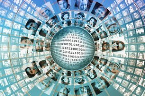 国家队内部模拟赛实战强度高考察球员适应能力和协作性，国家队内线