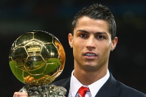 博卡寻找锋线爆点，增强终结能力，博卡的主场名称是什么