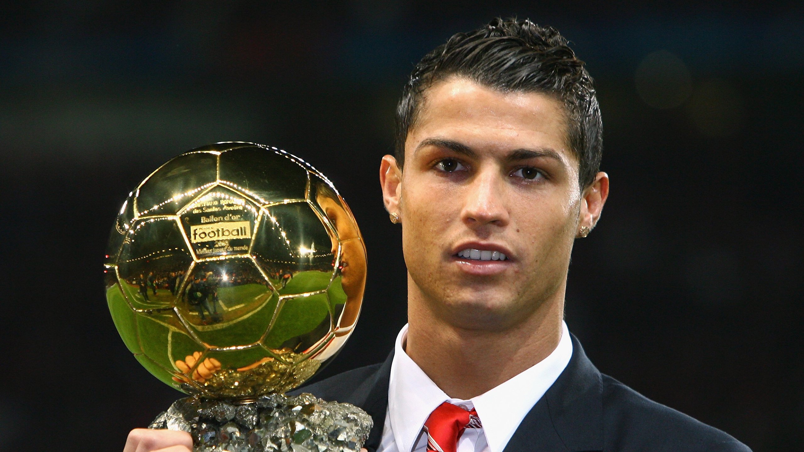 博卡寻找锋线爆点，增强终结能力，博卡的主场名称是什么