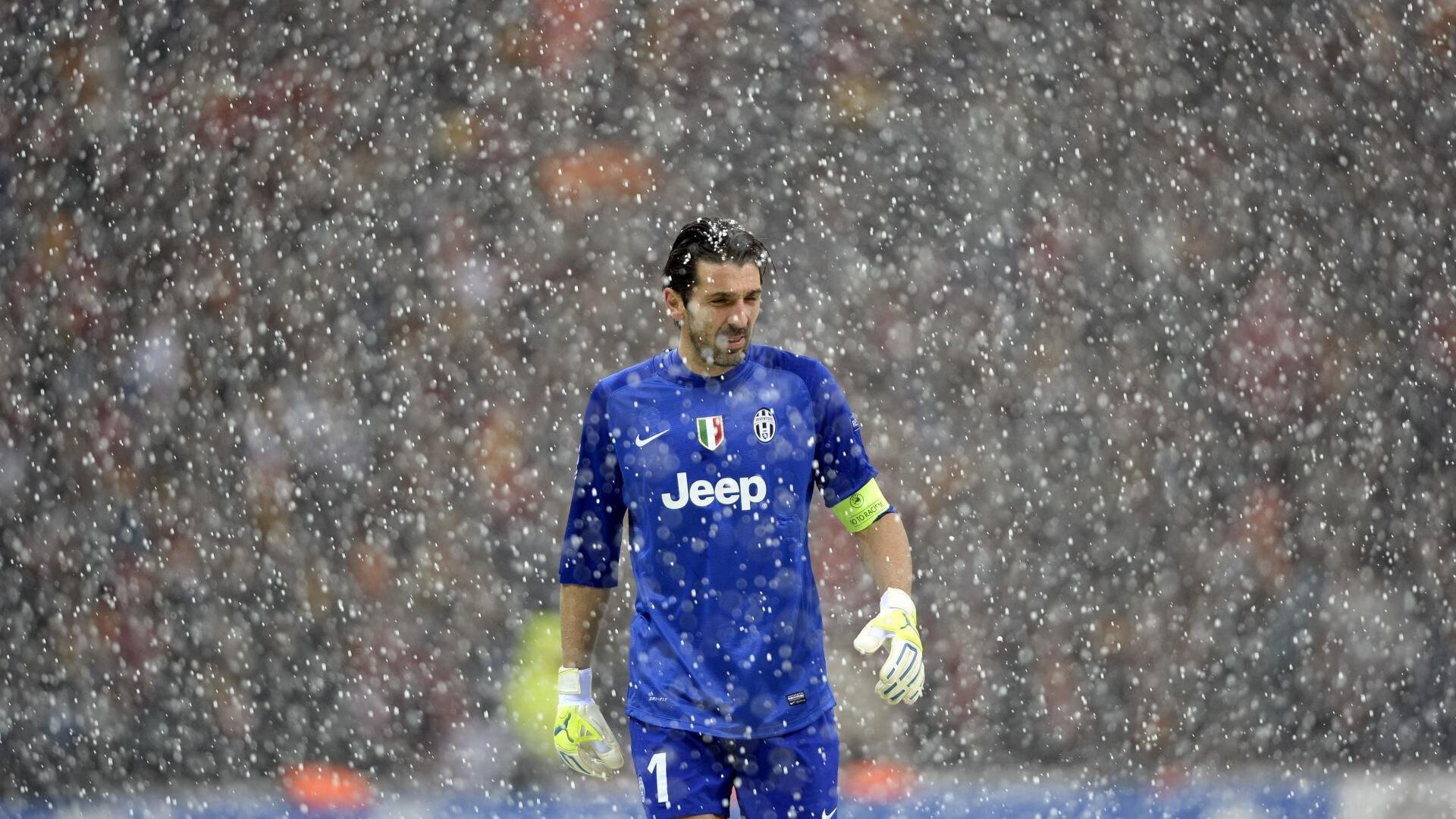 库里参加脱口秀现场气氛爆棚,库里节目